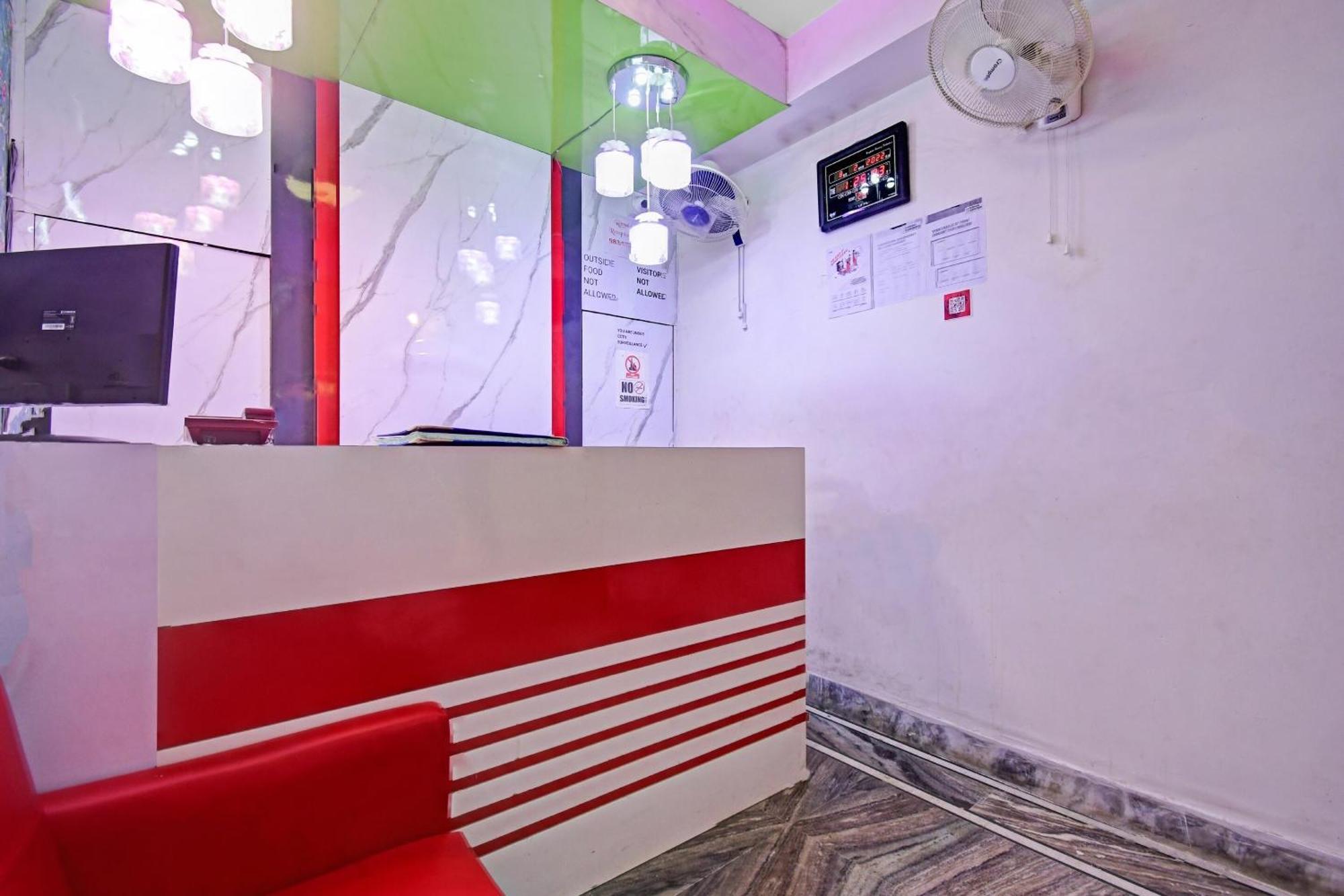 Hotel O Royal Plaza Καλκούτα Εξωτερικό φωτογραφία